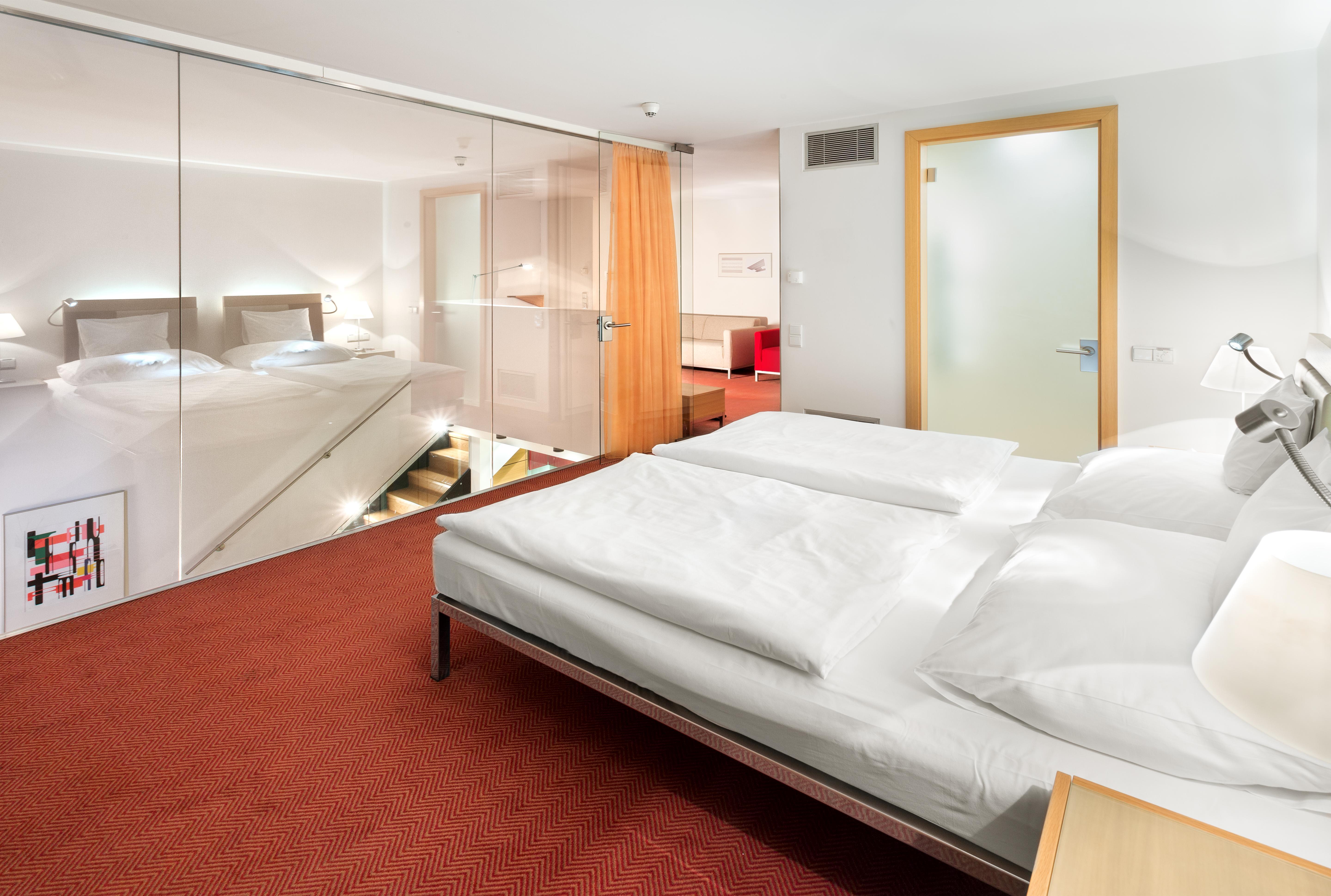 Vienna House By Wyndham Andel'S Prague Hotel Exterior photo