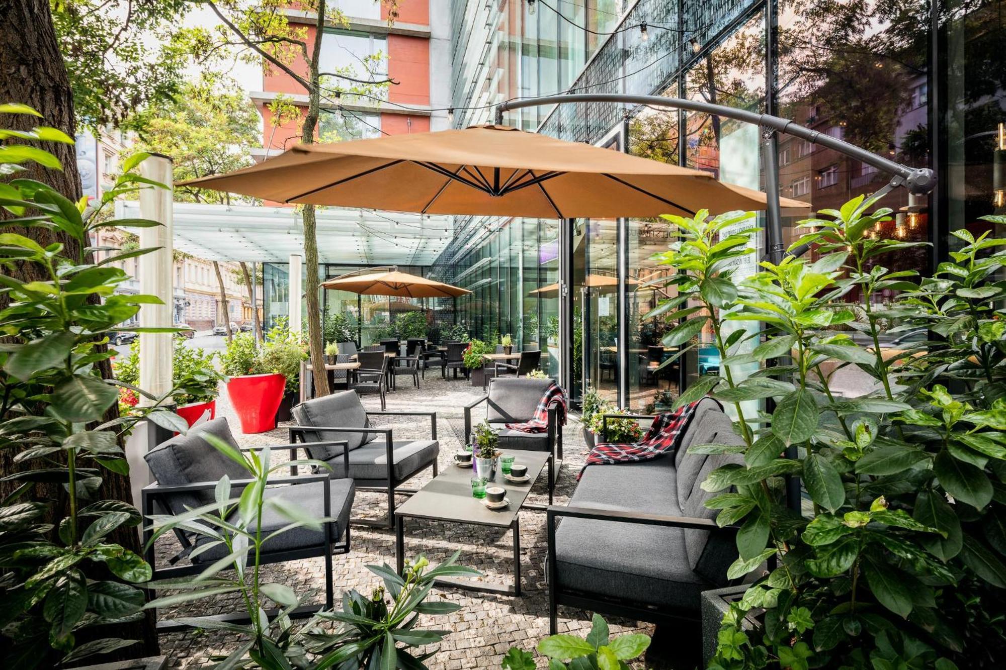 Vienna House By Wyndham Andel'S Prague Hotel Exterior photo